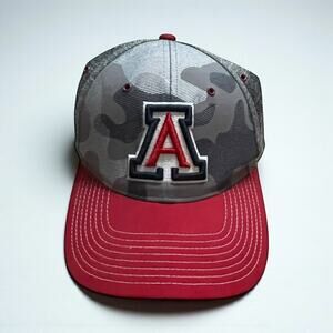 Zephyr Hats Mens University of Arizona Wildcats Red & Grey Camouflage Hat